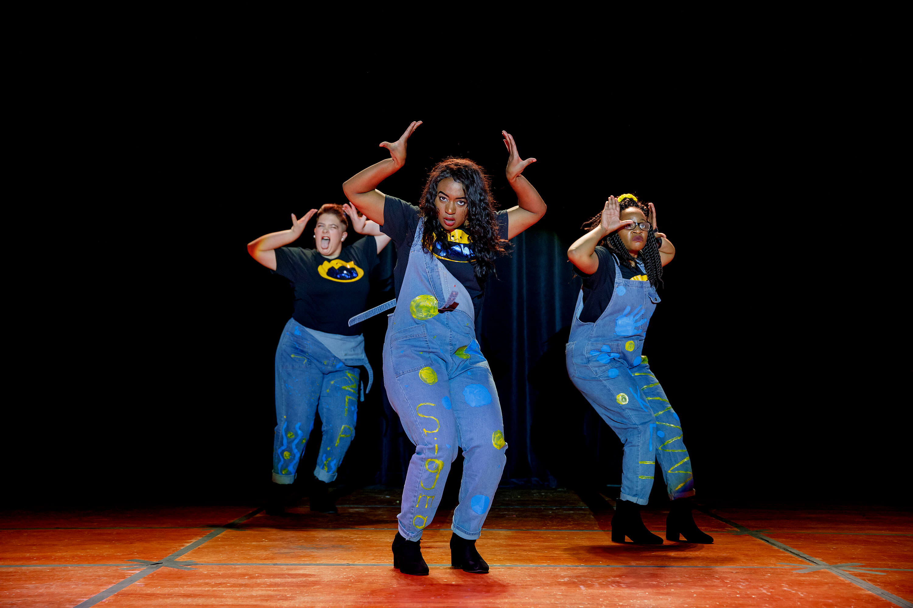 Crowd of students cheering at a convert.